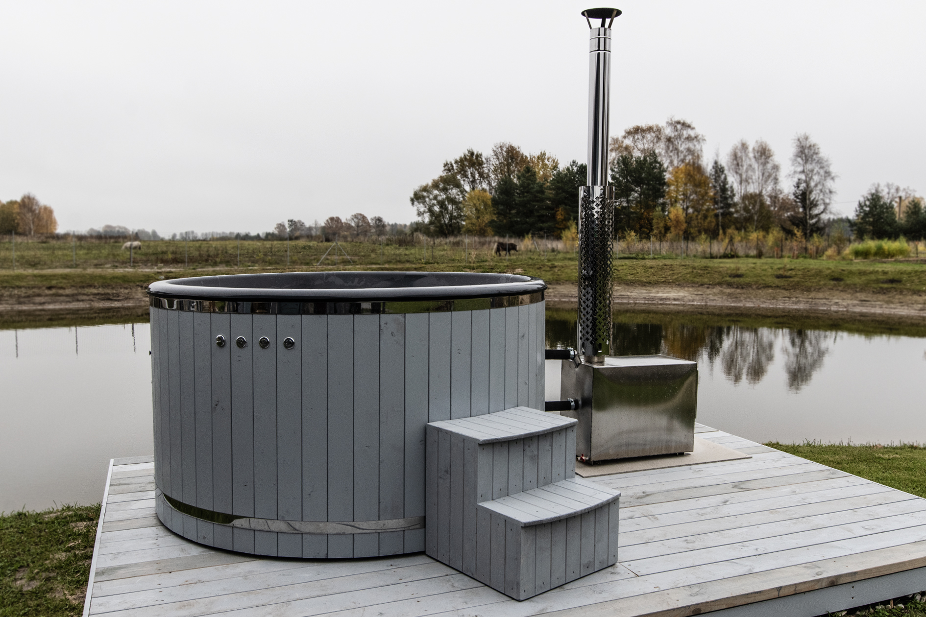 Klassischer Badezuber-Einsatz